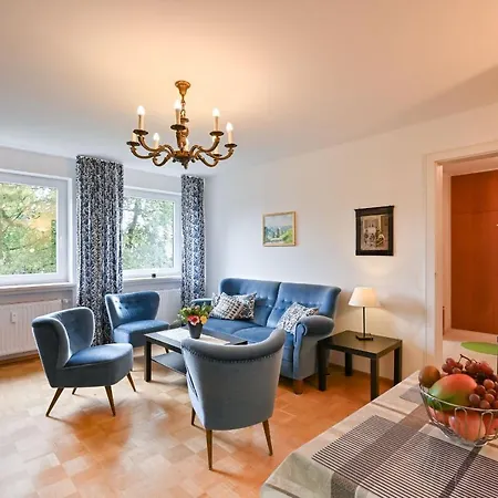 Helga Unterm Schloss Apartment